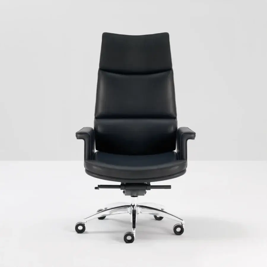 Exclusive Mascheroni Tripla A armchair built in supple black natural leather with a five-star steel base on castors