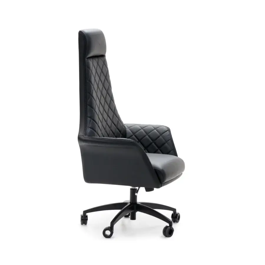 Distinguished WAYNE Enterprises WE-173 office chair in sleek black synthetic leather with matellassé stitching and metal swivel base
