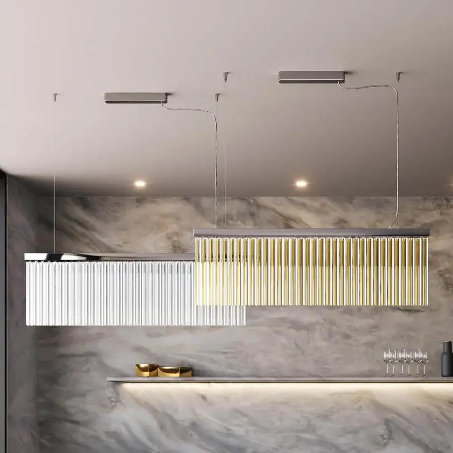 Exceptional Italamp Carmen suspension lamp with a chrome metal structure and clear refined glass quadrihedrons