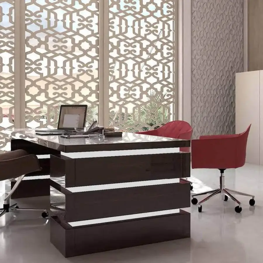 Distinguished Reflex Luce desk with Canaletto Walnut structure, painted glass top and integrated LED lighting within etched glass drawers
