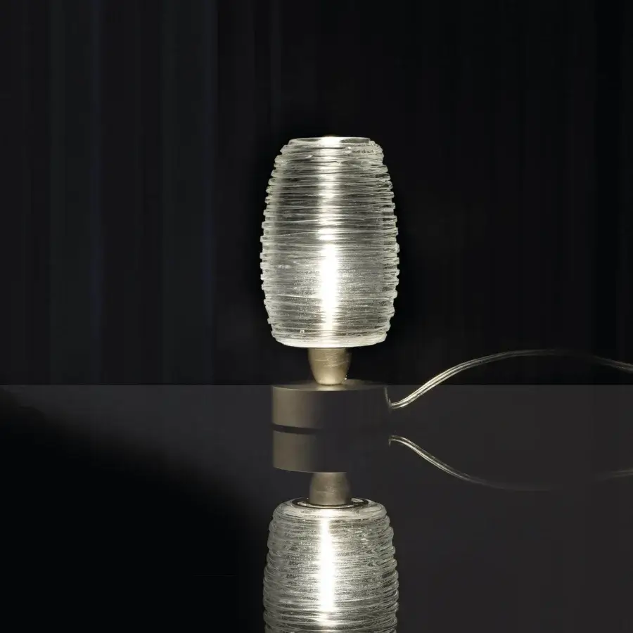 Refined Vistosi Damasco table lamp with handcrafted crystal glass diffuser and sleek satin nickel metal base