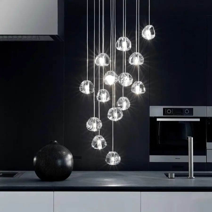 Exceptional Terzani Mizu Multi Light suspension lamp with handcrafted crystal orbs and silvery cables