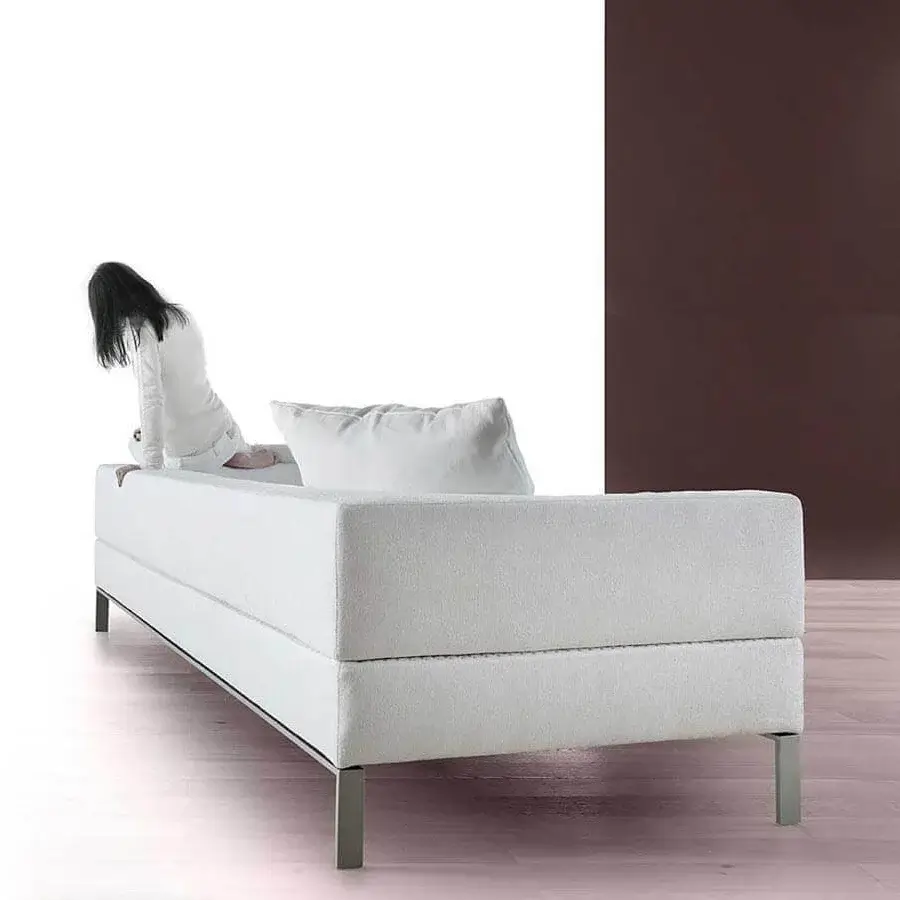 Superior Erba Culture Club sofa with goose feather-filled cotton fabric and powdered steel feet in matte white textile
