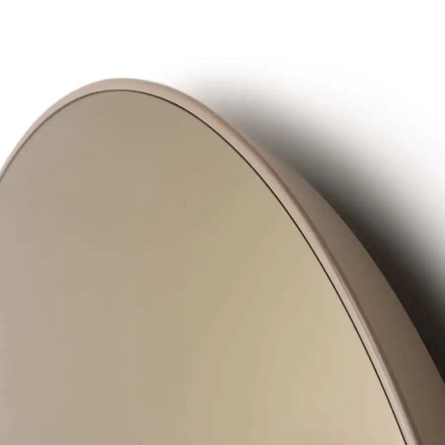 Superior Turri Roma mirror with oval form in glossy lacquered wood and light tan finish embodying Italian craftsmanship