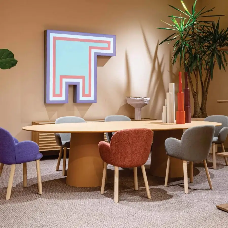 Elegant Moroso Vol table with a light brown birch plywood top and fingerprint-resistant linoleum finish