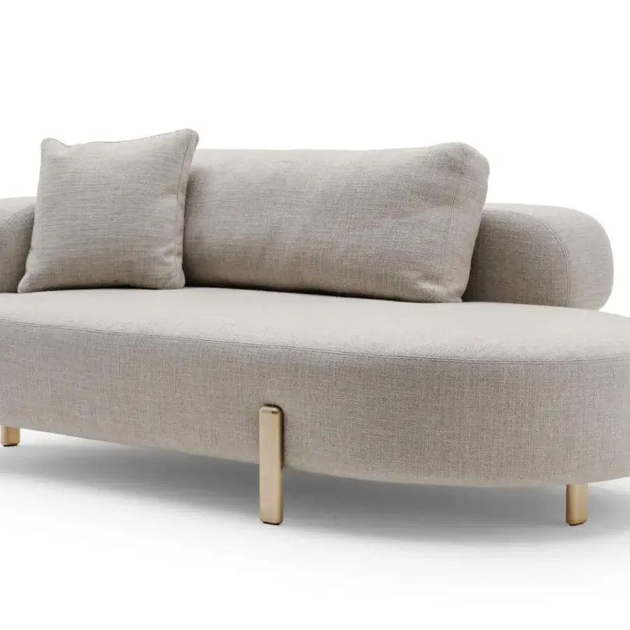 Distinguished Turri Roma chaise lounge upholstered in light beige woven textile with champagne gold metal feet