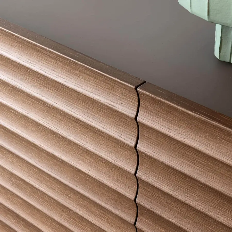 Exclusive Moroso Rows sideboard crafted with oak veneer and dark grey glass exhibiting a medium brown textured finish with wavy seam detail