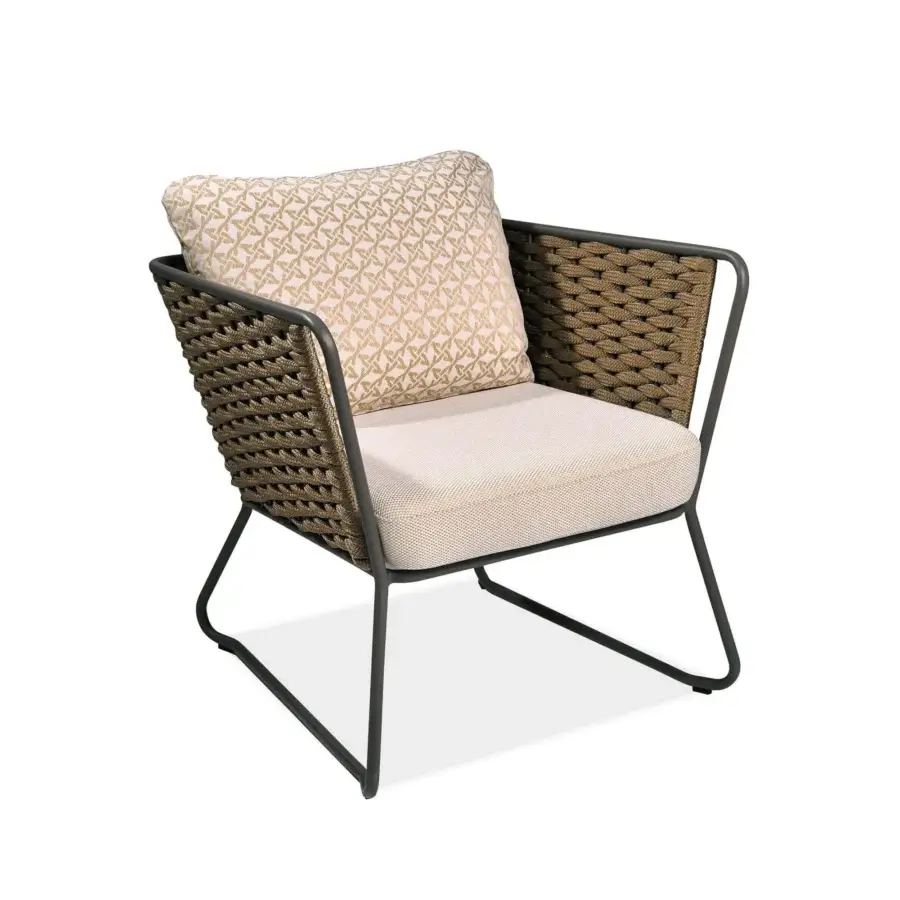 Elegant Roberti Rattan Portofino lounge chair crafted with dark powder-coated aluminum and light brown Nautic Rope with patterned cushions