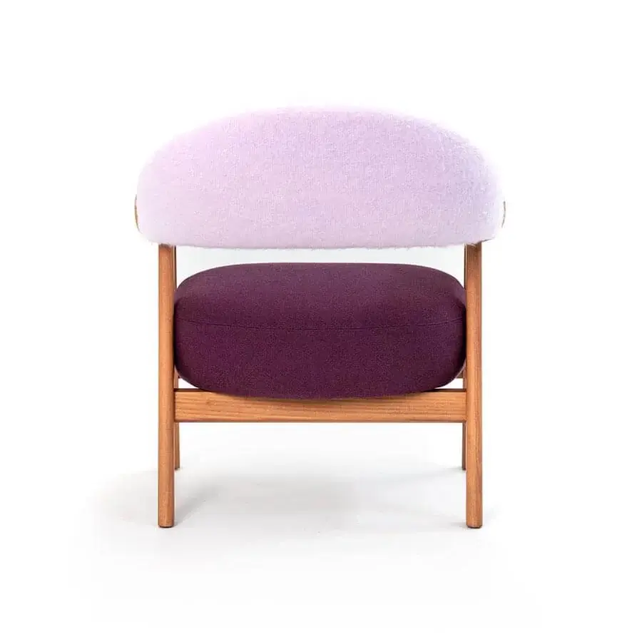 Distinguished Moroso Mathilda lounge chair with ash wood structure, plum seat and light lavender backrest upholstery