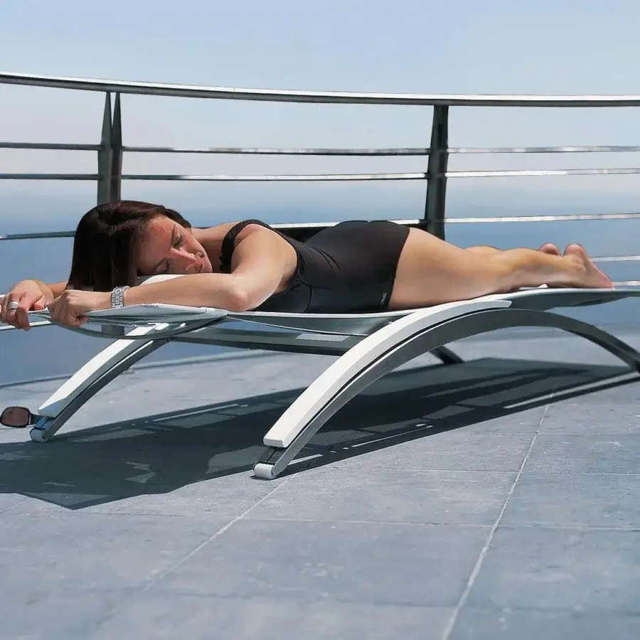 Superior Royal Botania O-Zon lounger with sand-coated stainless steel frame and cool gray Batyline seat