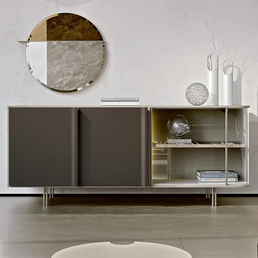 Superior Turri Zero sideboard with glossy lacquered wood, supple leather doors and a glass shelf