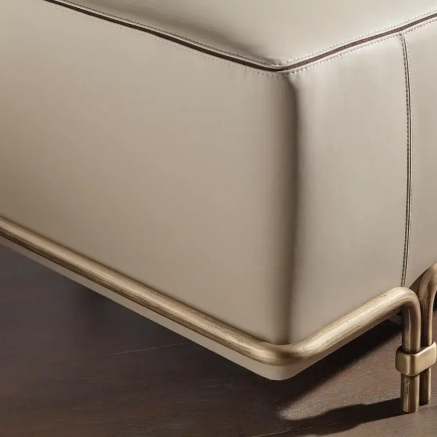 Exceptional Bellavista Frida bench with solid fir wood structure, light beige upholstery and hand-refined cast brass base