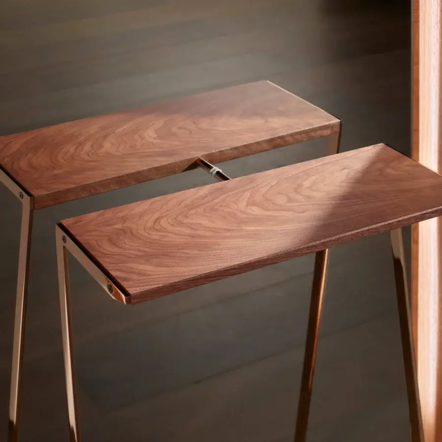 Superior Bellavista Bramante mirror with a walnut shelf and sleek metal structure reflecting tables within its glossy wood frame