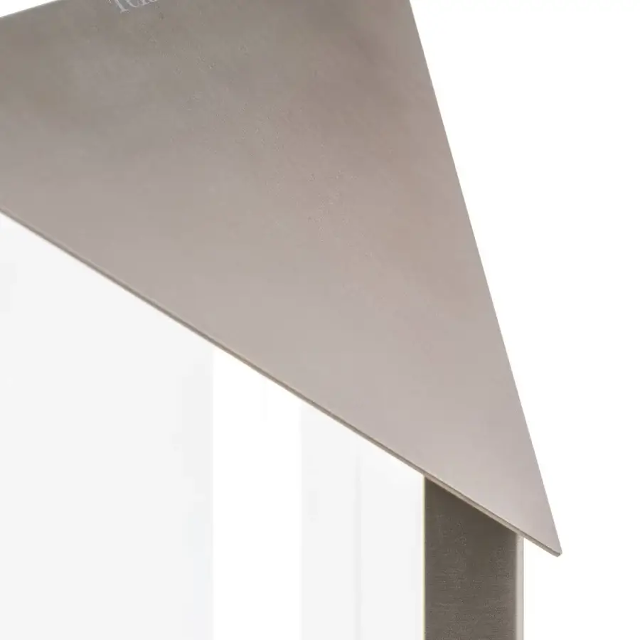 Distinguished Turri Zero table lamp with geometric form and angular lines in light gray satin metal construction