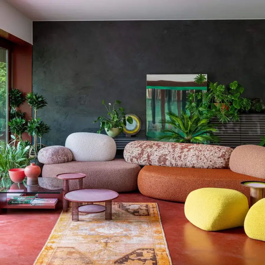 Superior Moroso Pebble Rubble lounge chair with rounded form upholstered in mottled brown and beige textured fabric crafted in Italy
