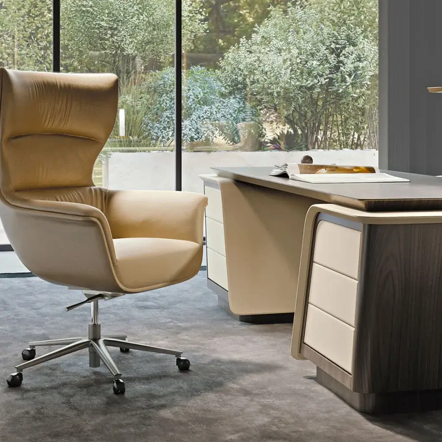 Sophisticated Turri Blues desk crafted with walnut wood and supple leather detailing in a contrasting pedestal design