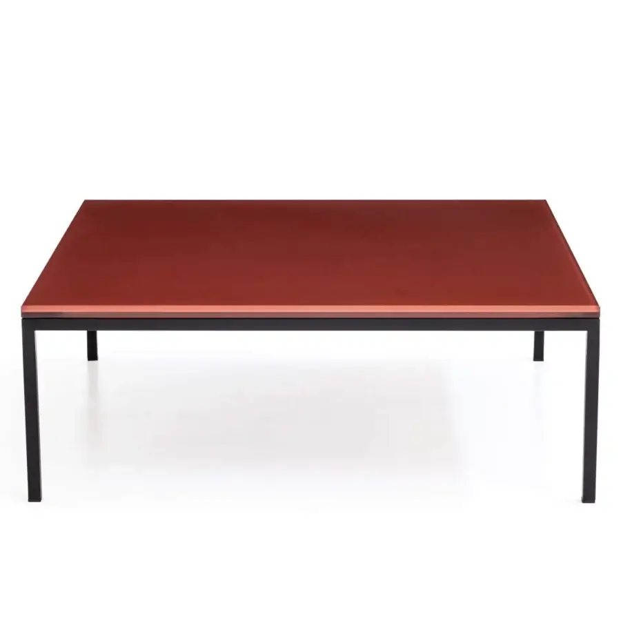 Superior Moroso Salon Nanà coffee table with reddish-brown melamine chipboard top and sleek powder-coated steel base