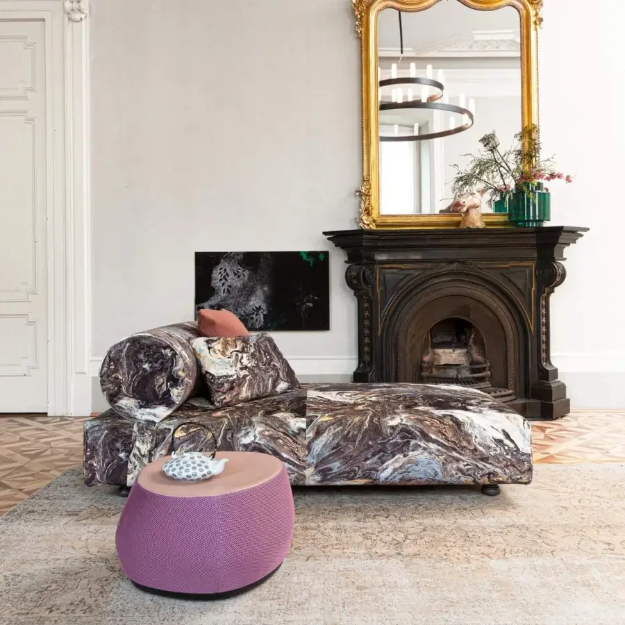 Exceptional Moroso Salon Nanà chaise lounge with marbled textile upholstery and turned stained beech feet