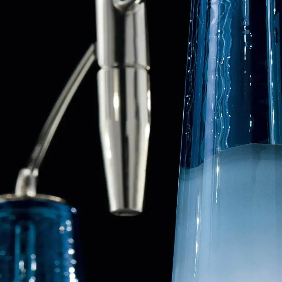 Exceptional Barovier&Toso Colimaçon chandelier with silver metalwork and captivating blue glass exhibiting a gradient transition