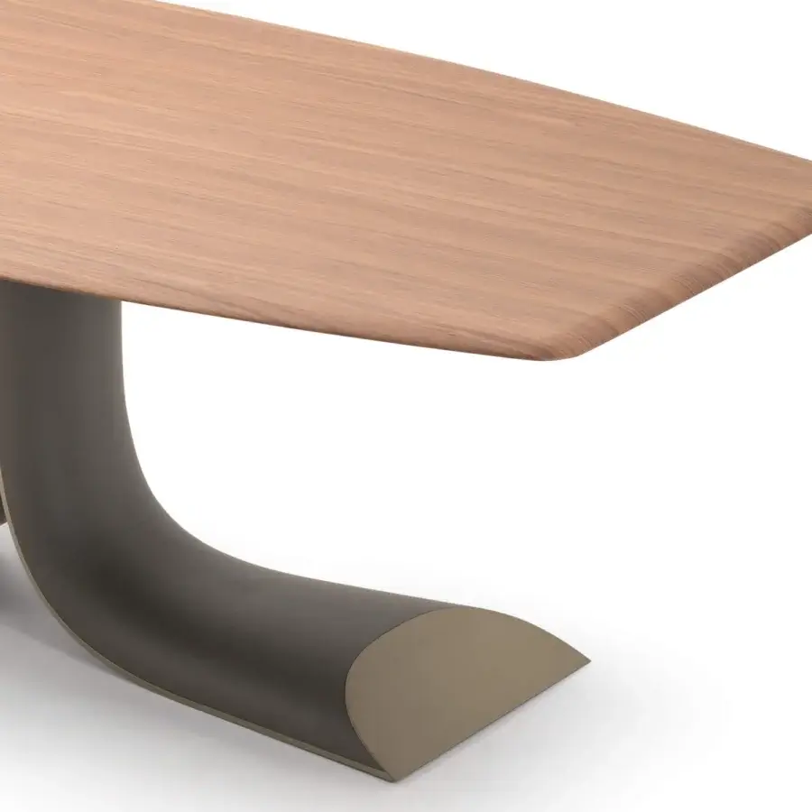 Exclusive Turri Soul table exhibits a light brown wooden top with visible grain and a serpentine leather-clad base in dark gray and beige tones