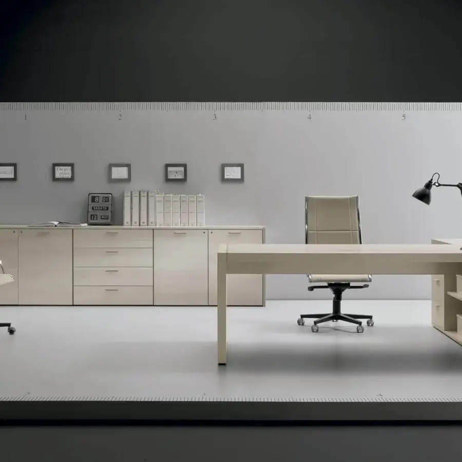 Sophisticated 4 Mariani Blade desk with saddle leather detailing and light beige wood structure built with a functional side cabinet