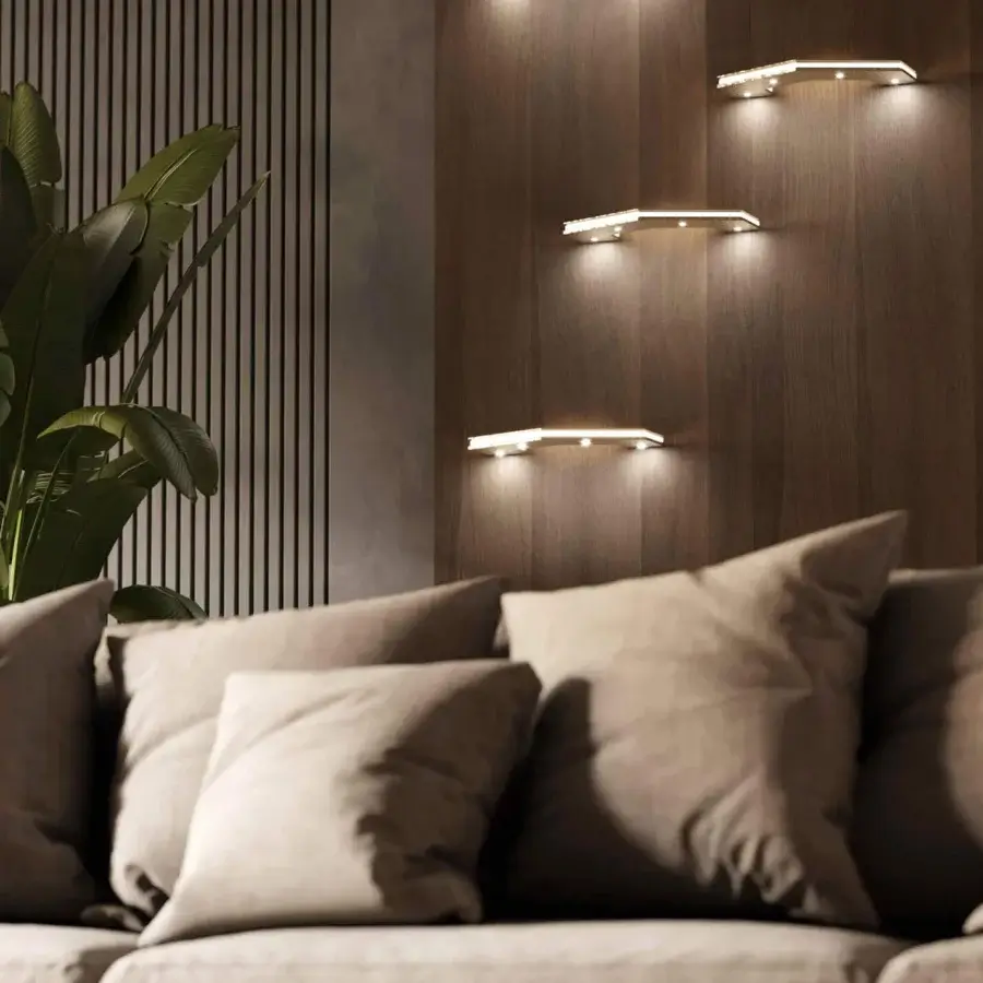 Innovative Stillux Otto wall lamp with geometric structure crafted in light tan hammered metal