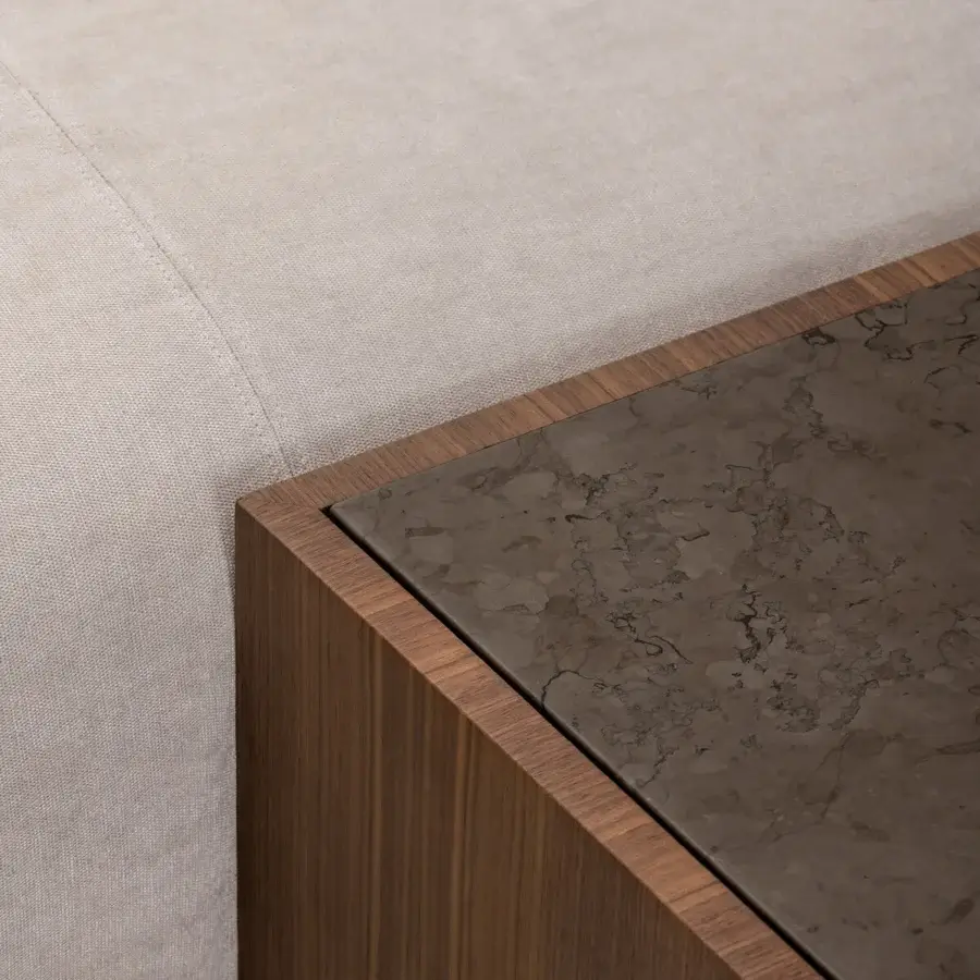 Exceptional Turri Soul sectional with light beige upholstery and warm brown wood geometric side table crafted with marbled stone