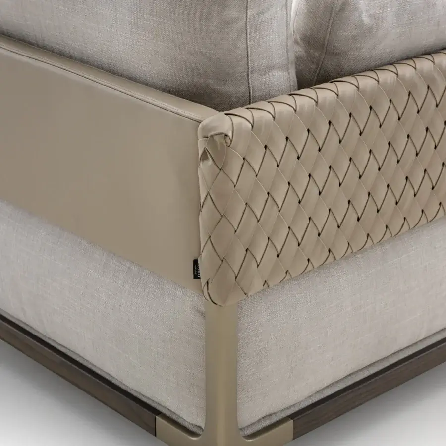 Exceptional Turri Drum sofa with comfortable seat, darker braided Italian leather side panels and walnut wood structure