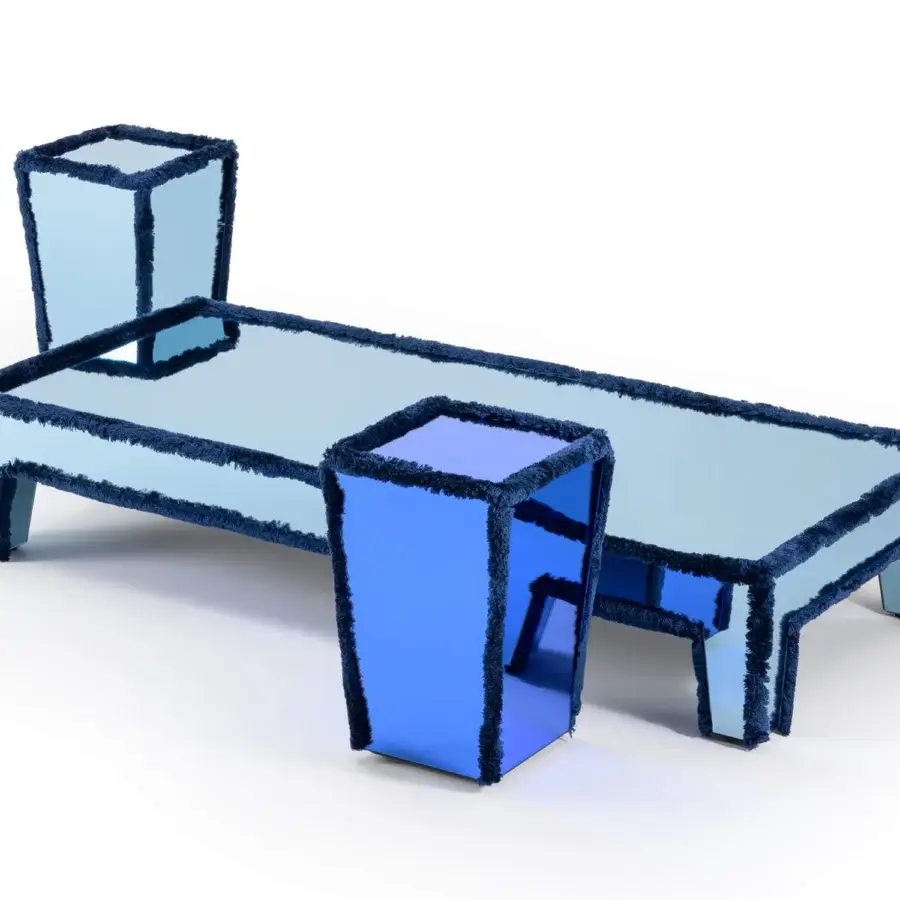 Exceptional Turri Azul coffee table with a reflective light blue surface and unique darker blue piping crafted in Italy