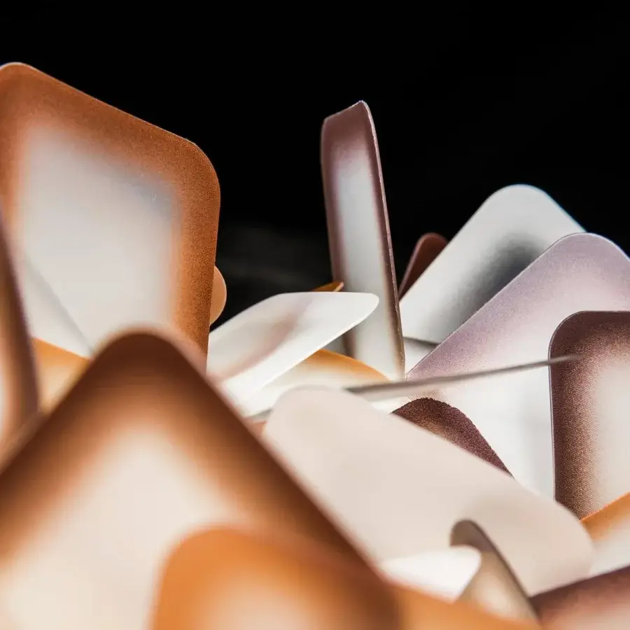 Superior Slamp Clizia suspension lamp crafted in Opalflex® with a gradient from off-white to brownish edges