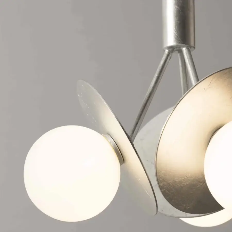 Distinguished Stillux Balloons suspension lamp with three matt white glass spheres and textured silver-toned metal disc