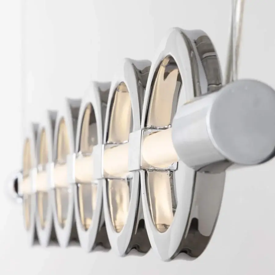 Superior Stillux Chain suspension lamp with linked metal rings and pyrex frosted glass tube crafted in a glossy chrome-like finish