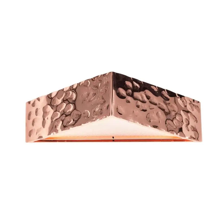 Exclusive Stillux Square wall lamp with geometric form and triangular white glass diffuser in hammered metal