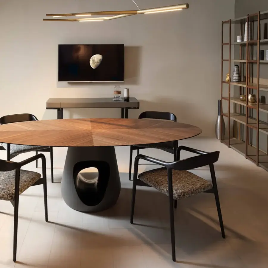 Distinguished Horm Aira suspension lamp with gold painted brass frame and interconnected linear bars offering illumination