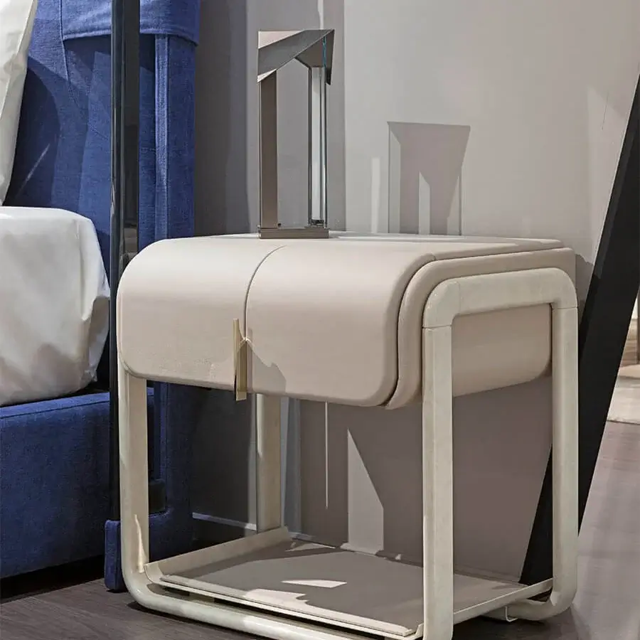 Lavish Turri Eclipse nightstand with rounded forms, light beige leather and glossy lacquered wood finish