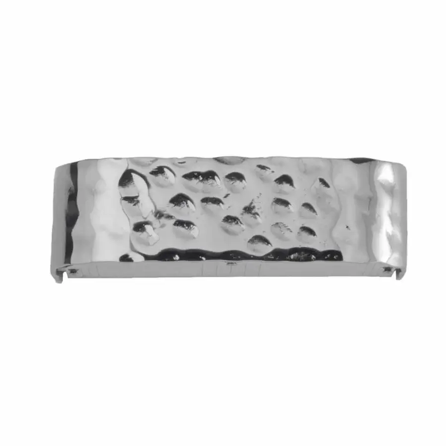 Superior Stillux Shape wall lamp crafted in Italy with a glossy silver hammered metal frame and reflective surface