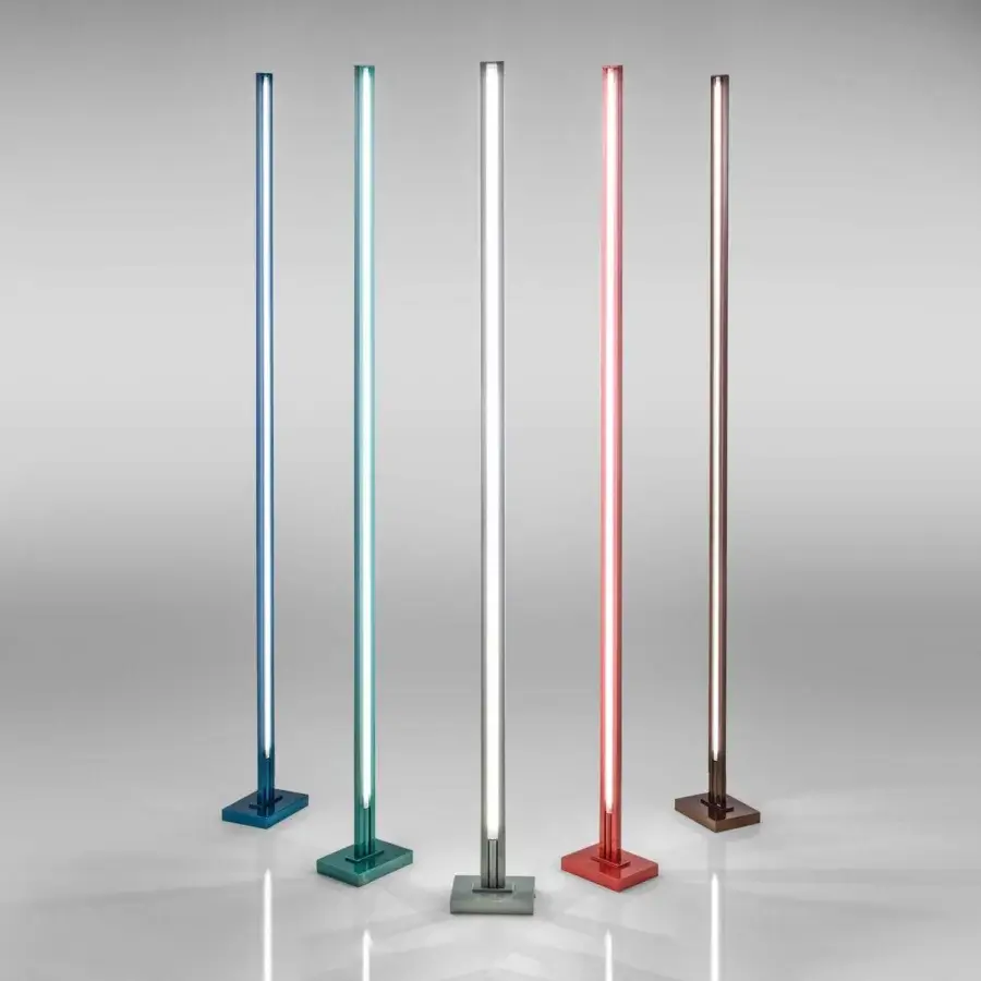 Exceptional Stillux Shape floor lamp crafted in metal with a metallic finish available in blue, teal, silver, red and brown hues