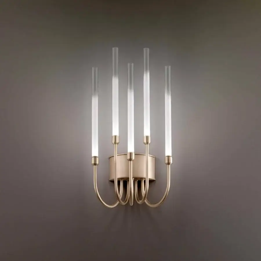 Distinguished Stillux Line wall lamp with five frosted pyrex glass diffusers and curved matte golden metal arms