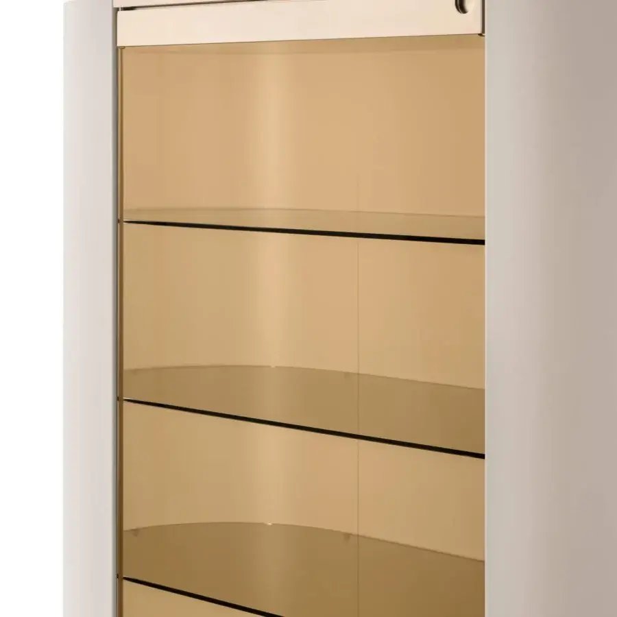 Exceptional Turri Roma showcase with curved light beige leather, champagne gold detailing and amber-tinted glass shelves