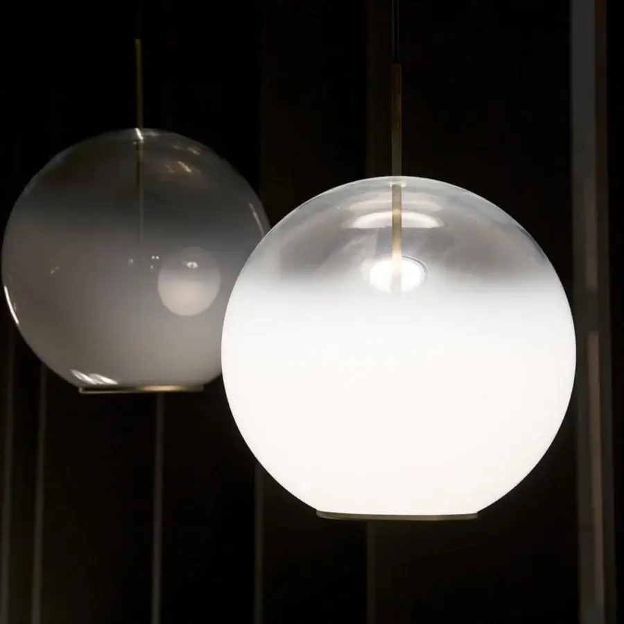 Exceptional VENICEM Misty suspension lamp with white blending glass lampshade and natural burnished brass structure