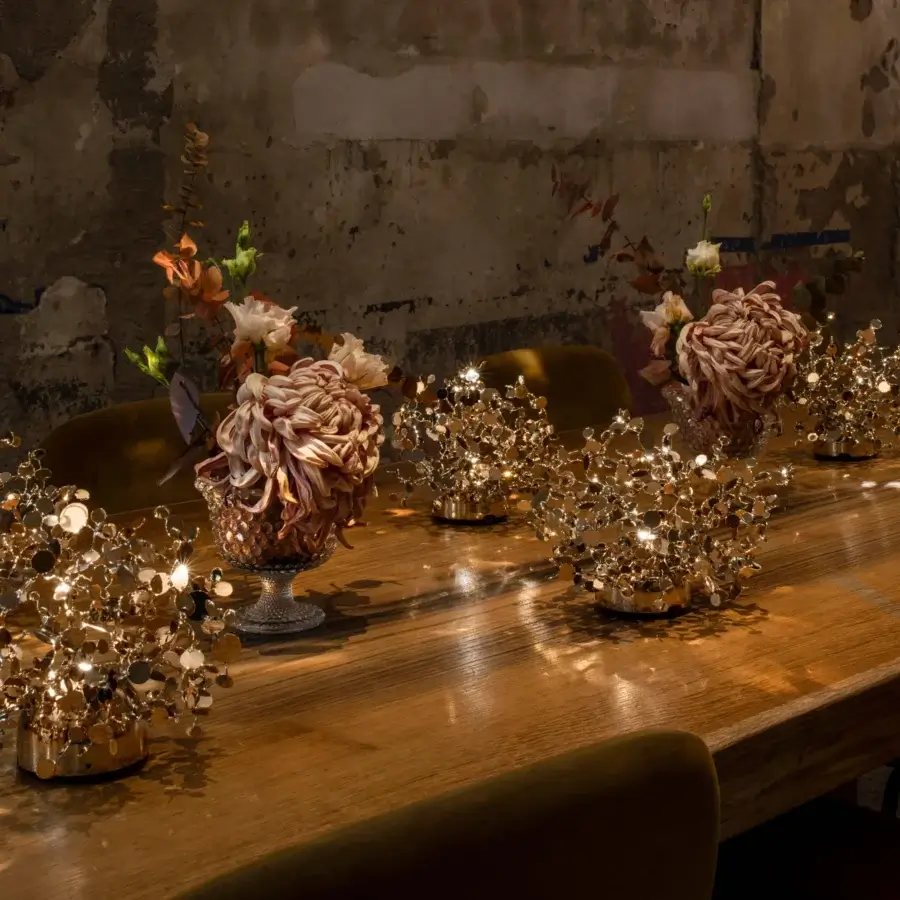 Lavish Terzani Argent Mon Bijou lamp handcrafted in Italy with reflective golden and silver stainless steel discs