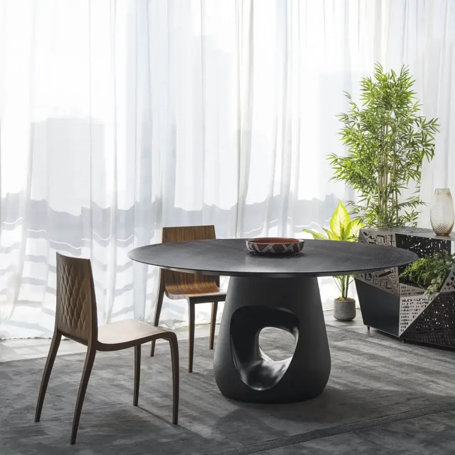 Distinguished Horm Ki chair with solid wood legs and high-end plywood, exhibiting a light brown matte finish and embossed diamond detail