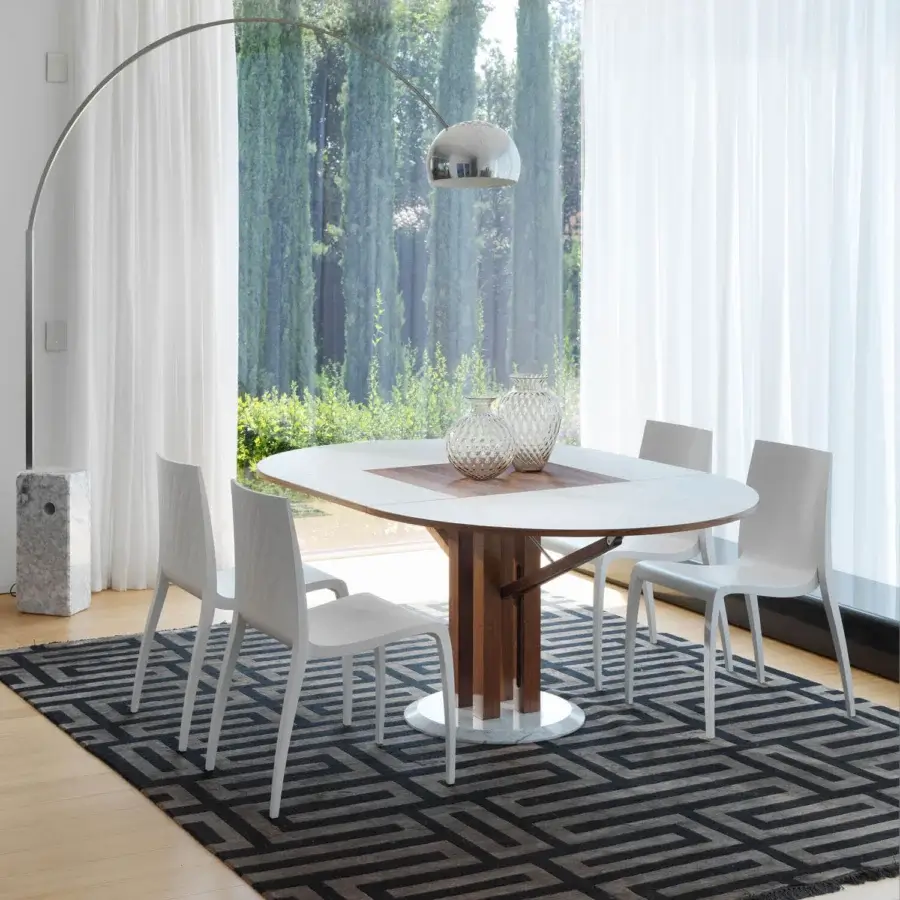 Distinguished Horm Ki chair with solid wood legs and a white plywood seat exhibiting subtle geometric embossed decoration