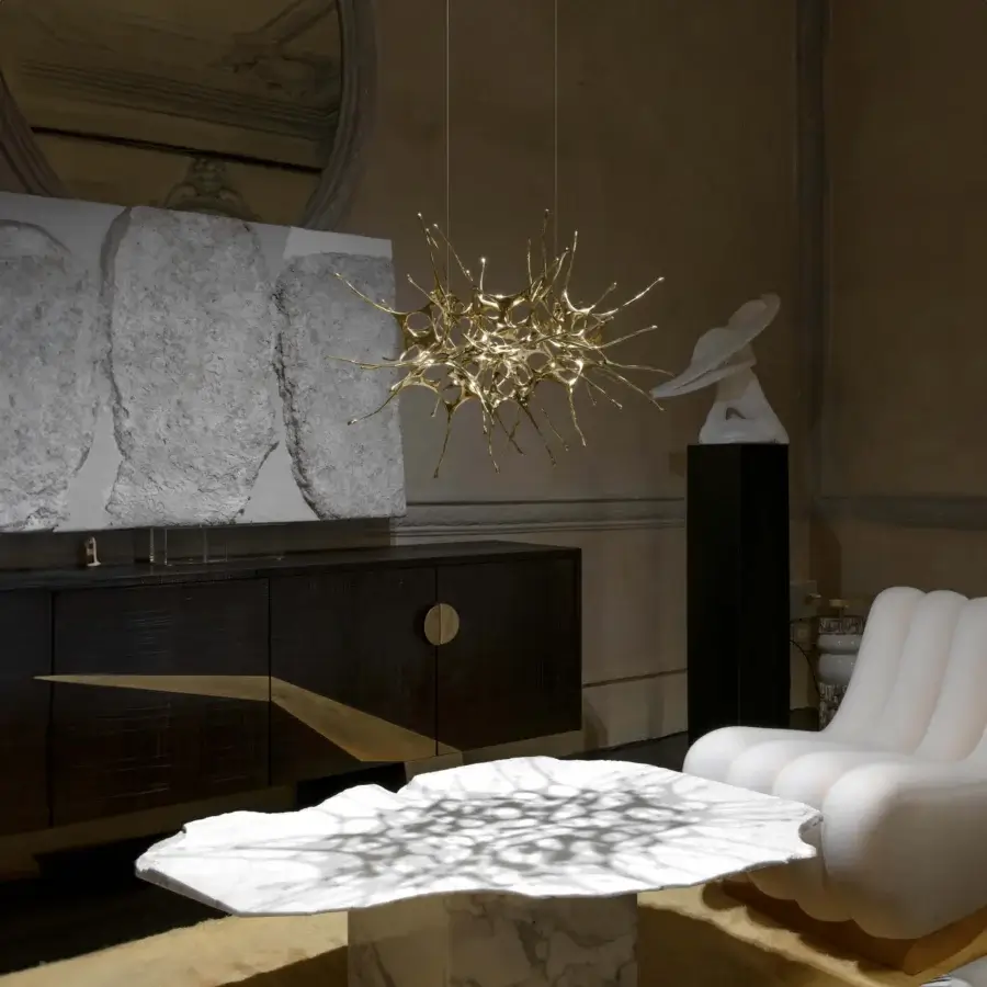 Superior Terzani Dragon suspended sculpture handcrafted in Italy with brassy gold liquid metal and organic silhouette