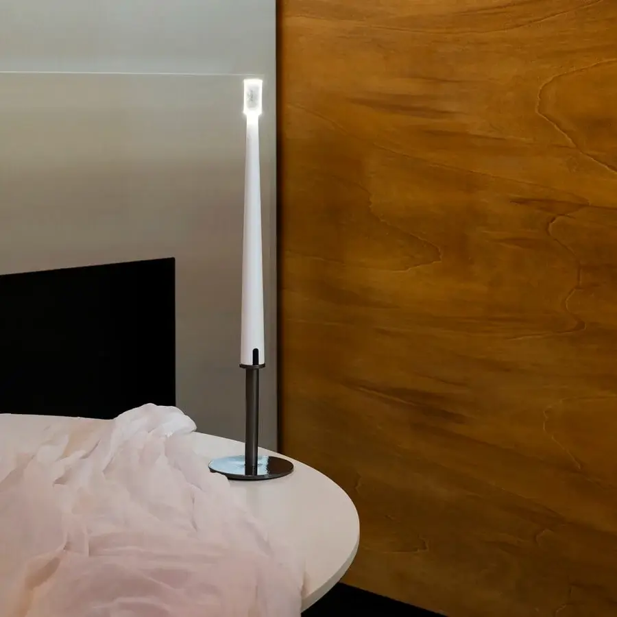 Superior Nemo Lighting Sorrento table lamp with a dark metal base and transparent methacrylate diffuser in white finish