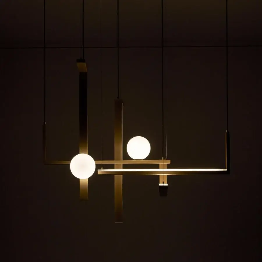 Luxury VENICEM Less System 5 suspension lamp with linear metal bars in burnished natural brass and satin glass fixtures