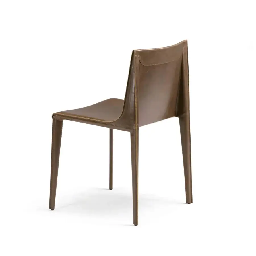 Exceptional Arketipo Emily chair crafted in vegetable-tanned Dirt and Tribe leather with a matte medium brown finish