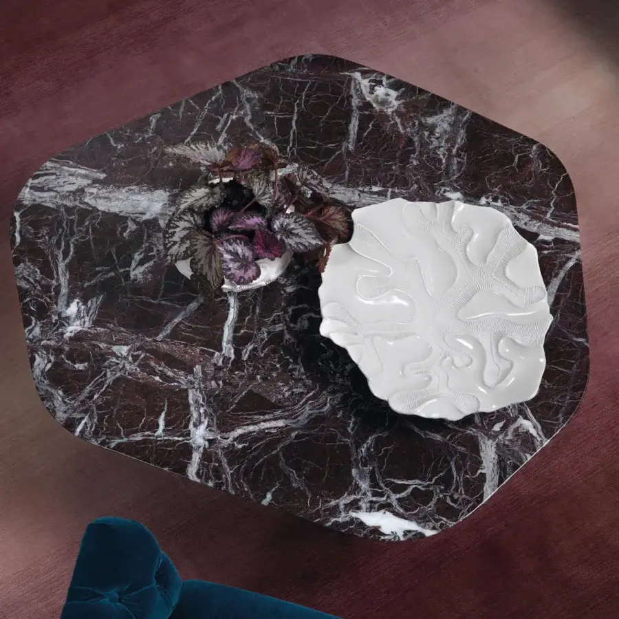 Elegant Borzalino Ground coffee table with irregular burgundy-brown marble top and lacquered metal base crafted in Italy