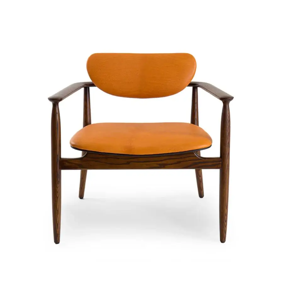 Superior Borzalino Regina lounge chair crafted in light brown leather or synthetic material with dark brown wood finish