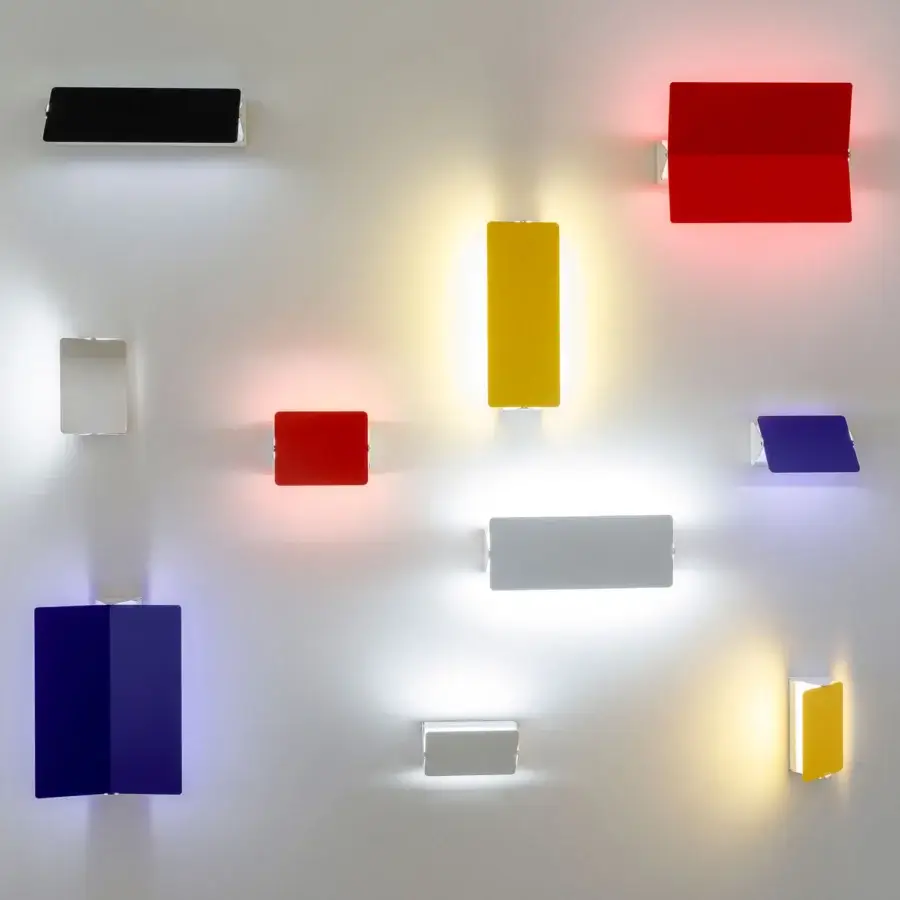 Exceptional Nemo Lighting Applique à Volet Pivotant wall lamp with adjustable aluminum volet and white metal structure